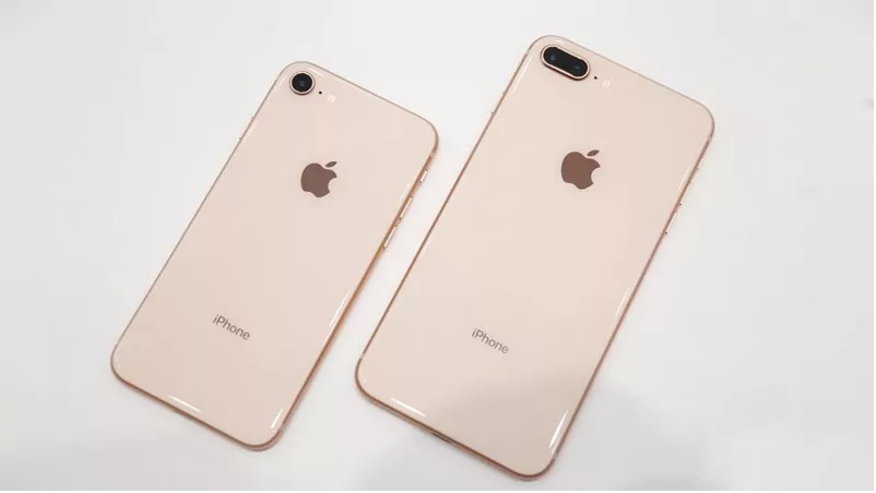 Thay kính lưng Iphone 8 Plus - Sua chua dien thoai Minh Phat Mobile HCM - Bac Lieu 0979150456 web https://minhphatmobile.com