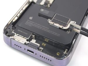 sửa lỗi sạc trên main iphone 14 pro max - minhphatmobile