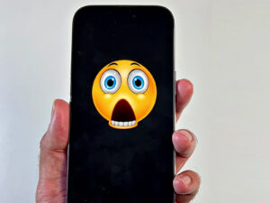 Sửa mất đèn màn hình Iphone 14 Plus - Minh Phát Mobile